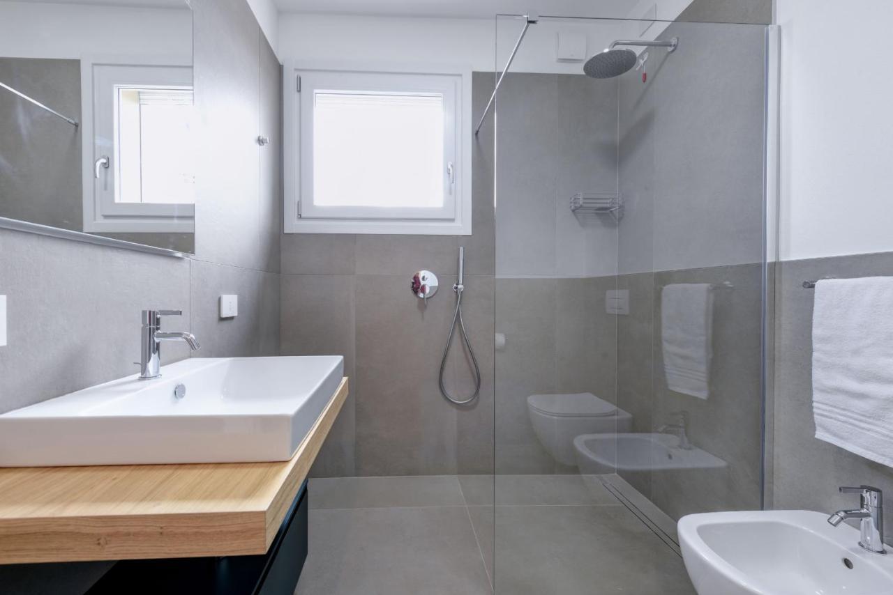 Opalia Residence - Garda Lake Lifestyle Apartment Peschiera del Garda Zewnętrze zdjęcie