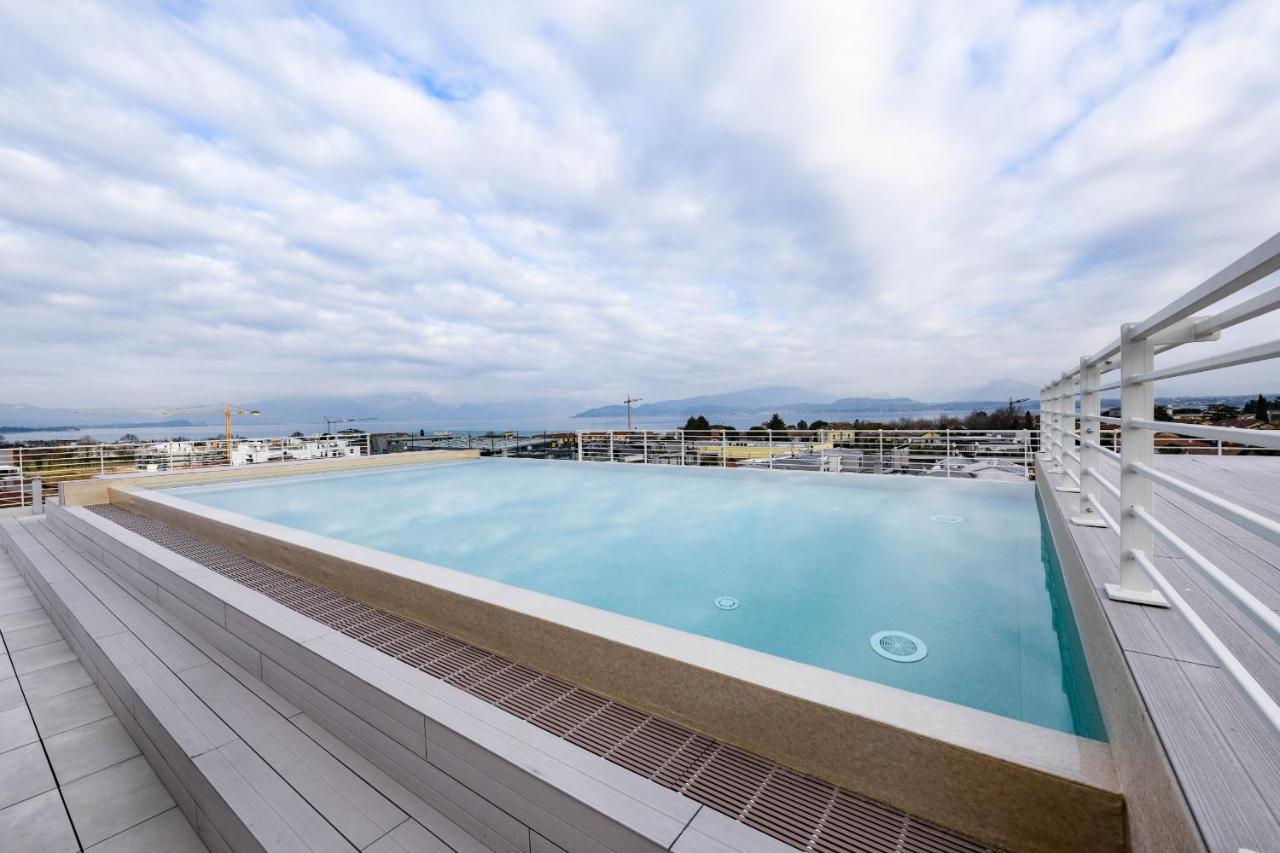 Opalia Residence - Garda Lake Lifestyle Apartment Peschiera del Garda Zewnętrze zdjęcie