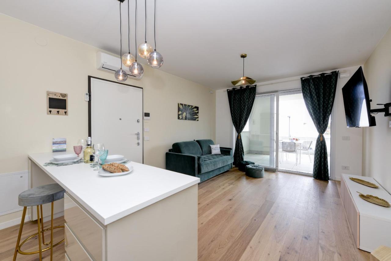 Opalia Residence - Garda Lake Lifestyle Apartment Peschiera del Garda Zewnętrze zdjęcie