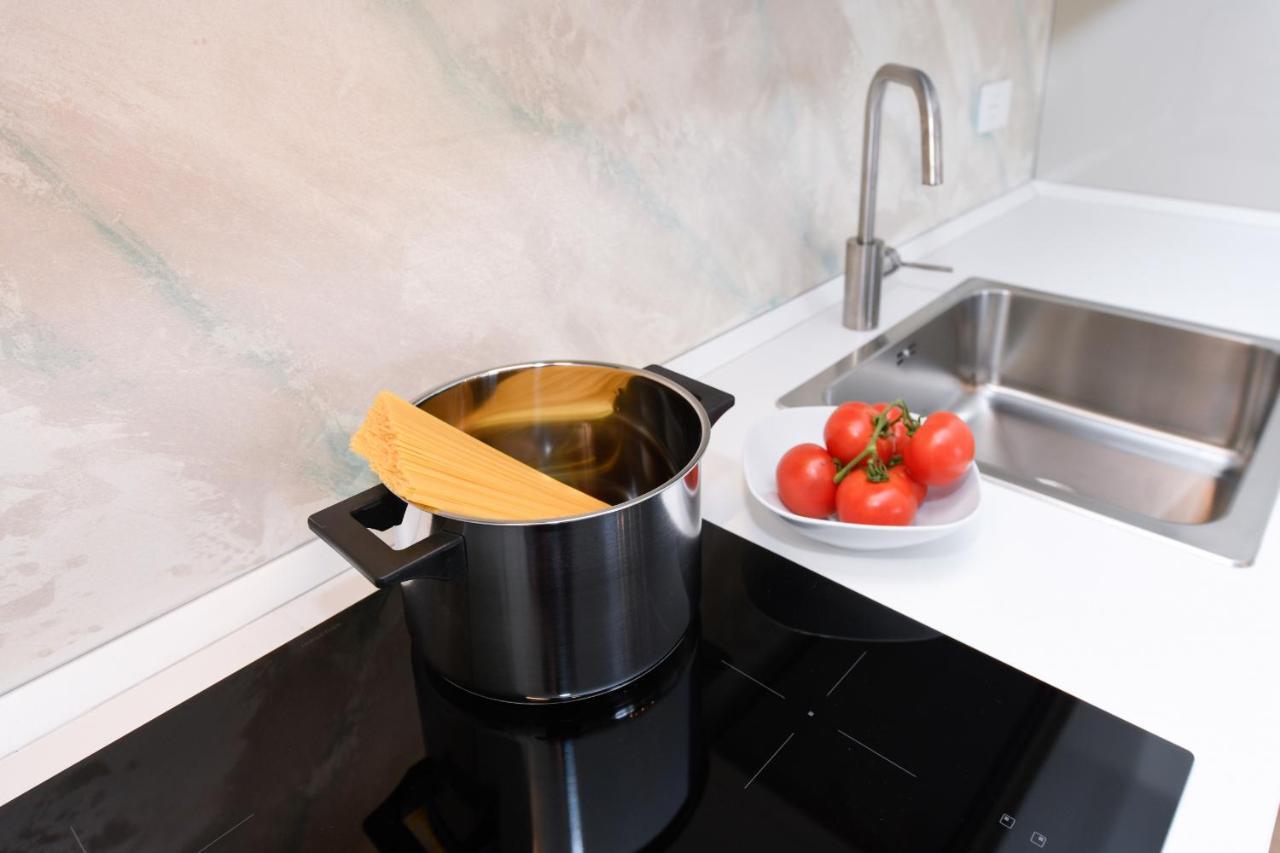 Opalia Residence - Garda Lake Lifestyle Apartment Peschiera del Garda Zewnętrze zdjęcie
